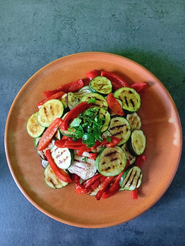Gegrilde groenten courgette aubergine paprika